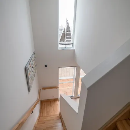 Marina Lounge בית נופש